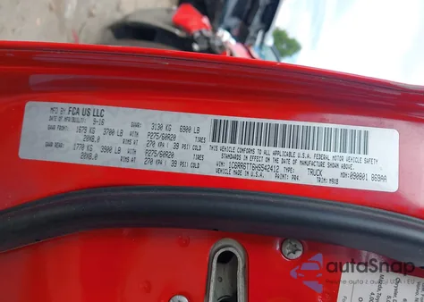 2017 Ram 1500 Slt z USA, uszkodzony, nr VIN 1C6RR6TT6HS542412